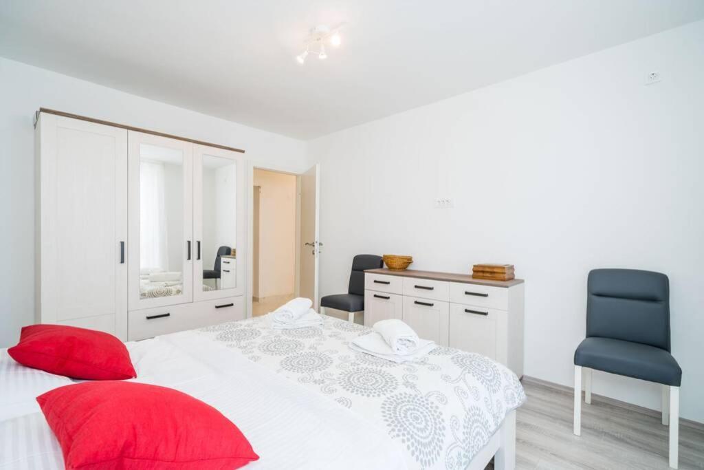 Appartement Katarina Sea View *